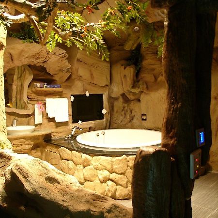 Sexy City Motel Tainan Dış mekan fotoğraf