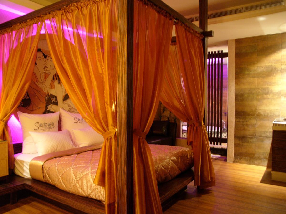 Sexy City Motel Tainan Dış mekan fotoğraf