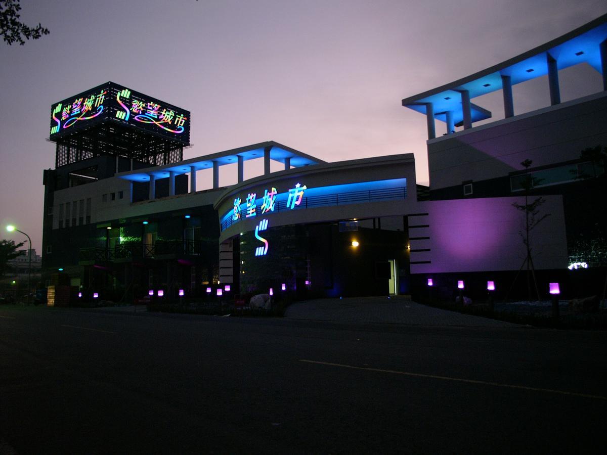 Sexy City Motel Tainan Dış mekan fotoğraf
